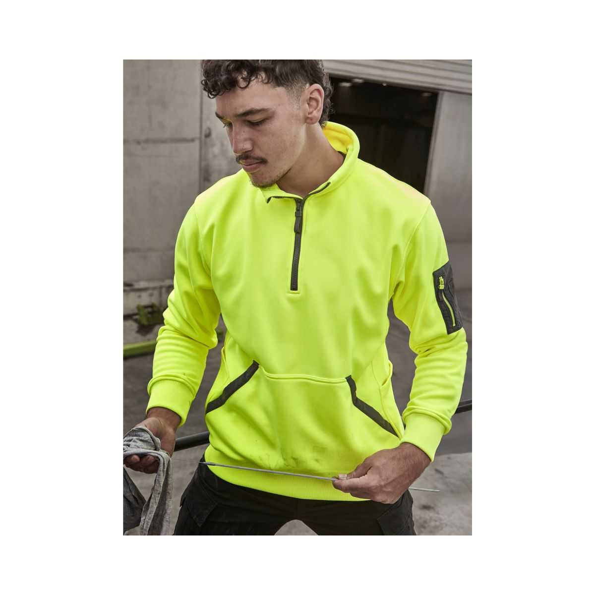 Syzmik Streetworx pullover worn by user