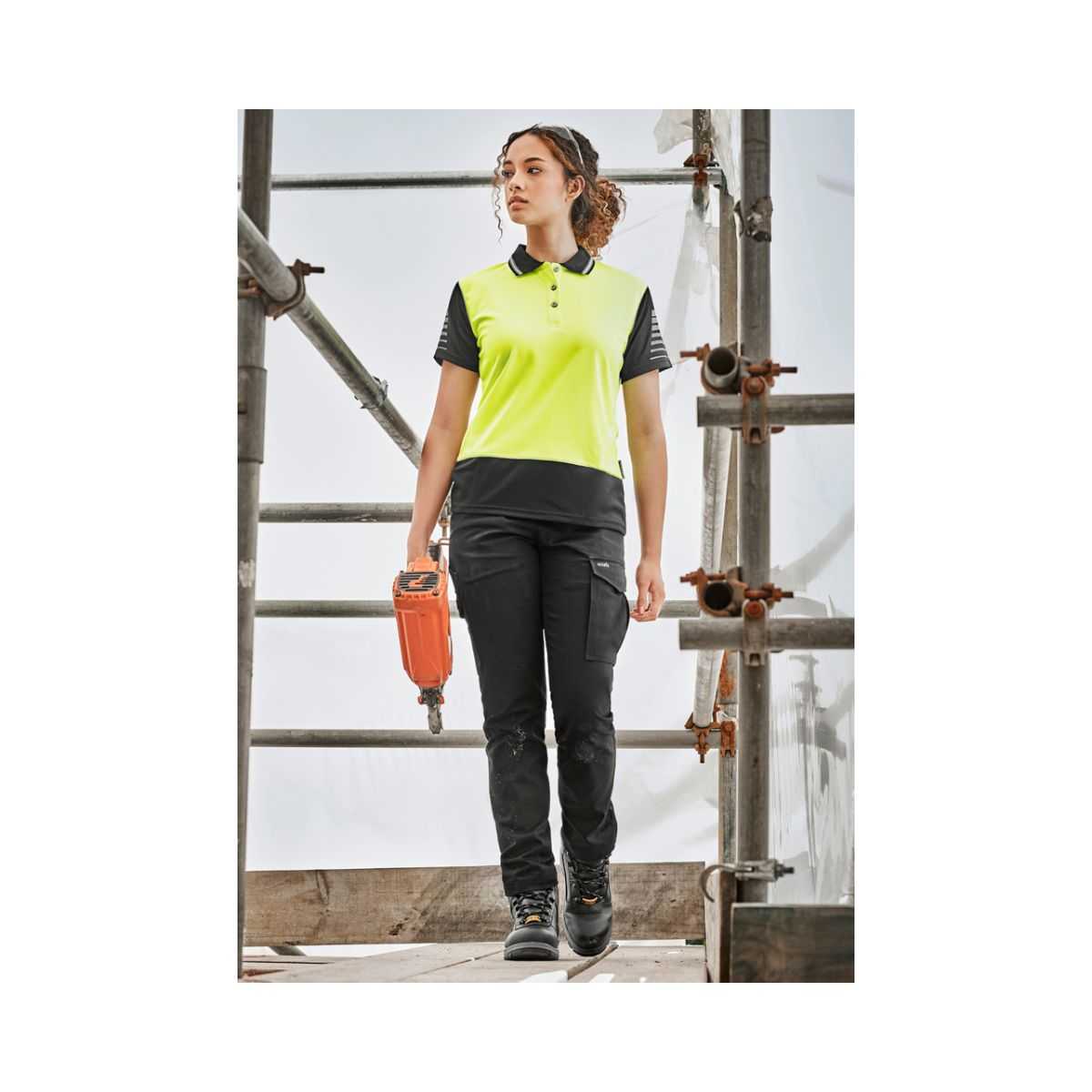 Syzmik women's cargo pant front view