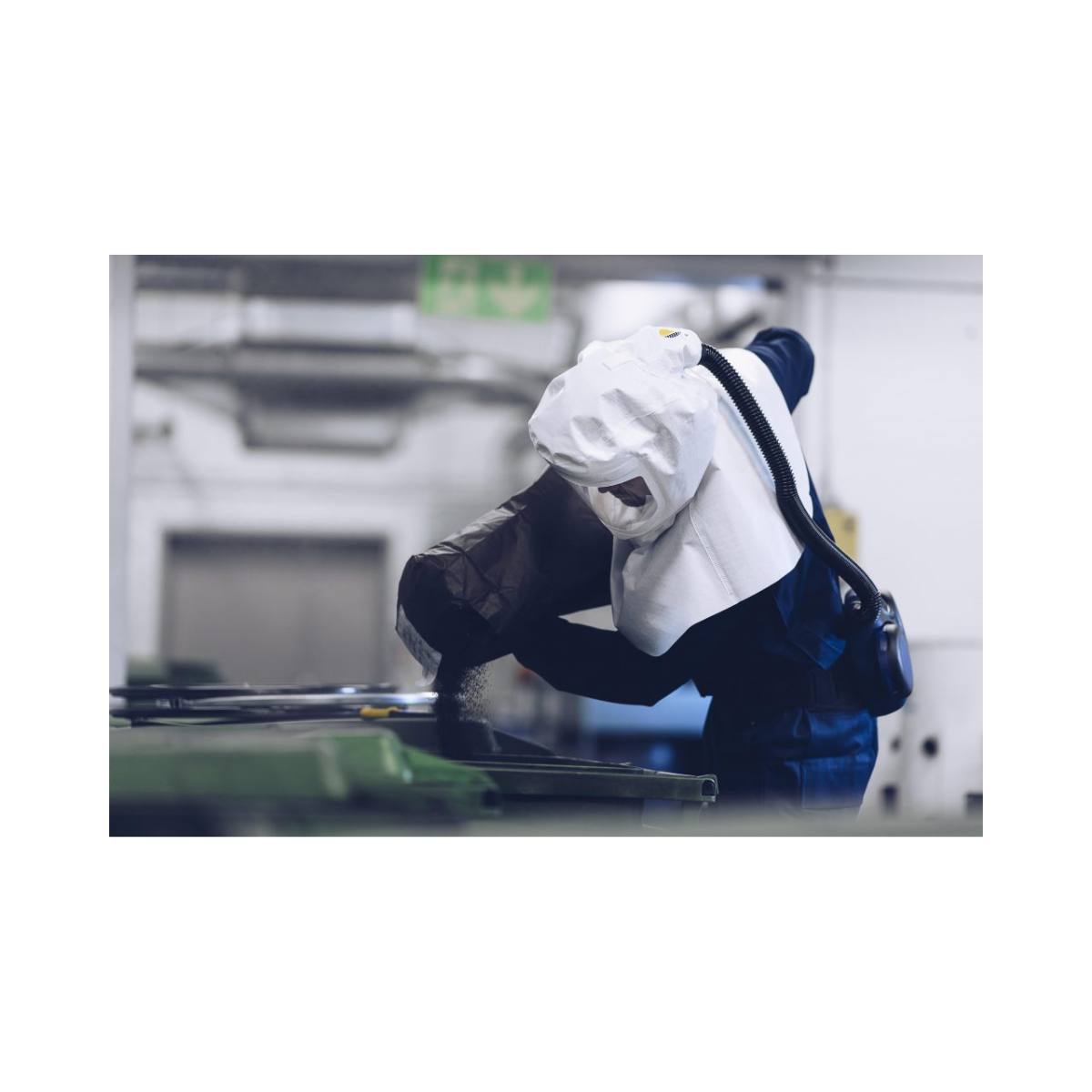 Sundström AS601 supplied-air Microchem® 2800 soft hood (Each)