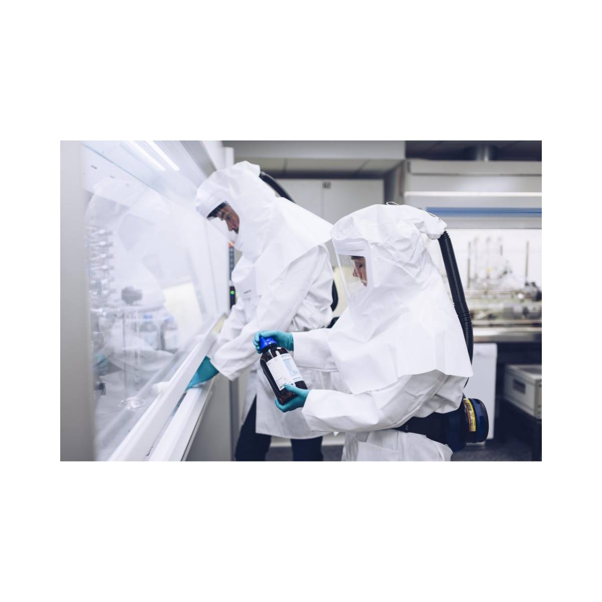 Sundström AS601 supplied-air Microchem® 2800 soft hood (Each)