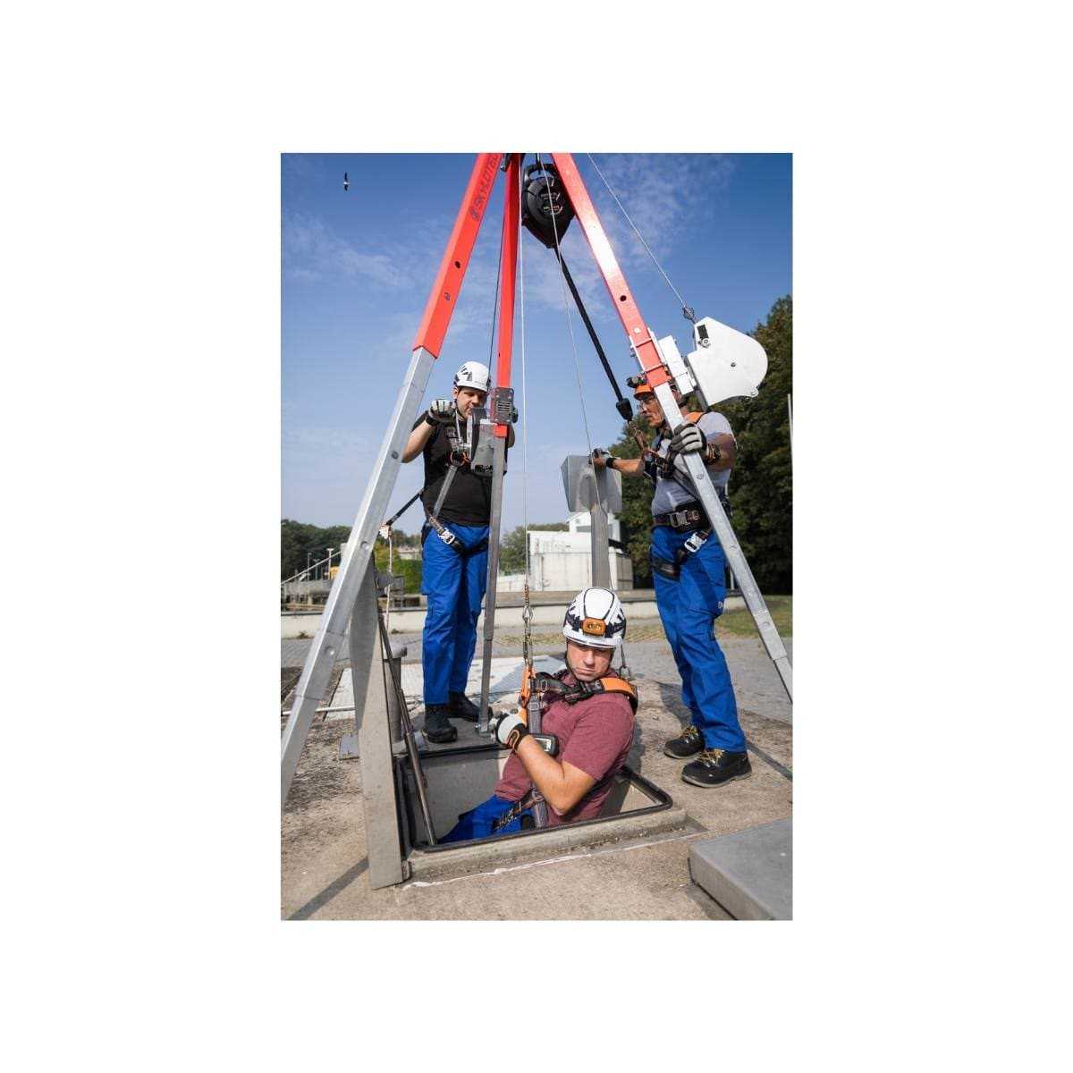 Skylotec Jackpod Winch setup with workers in safety gear